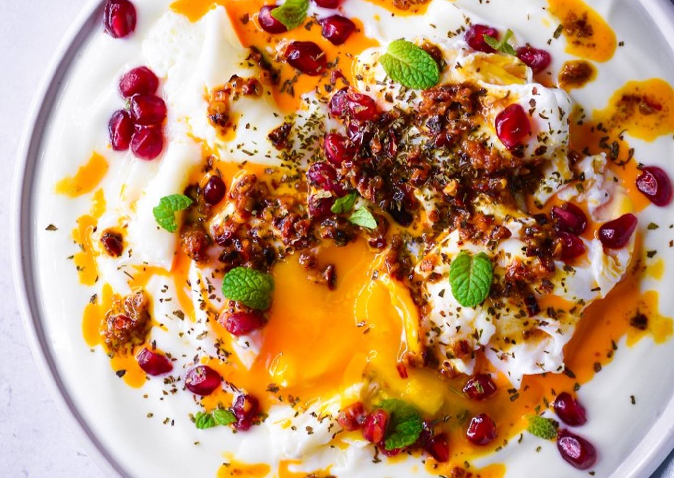 Turkish Eggs (Çilbir)