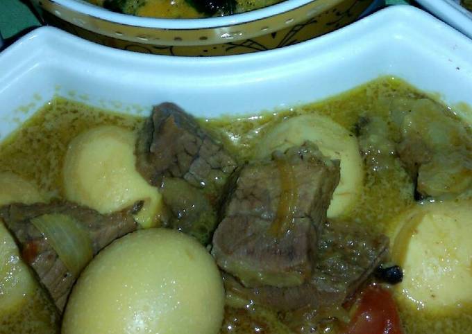 Semur telur daging