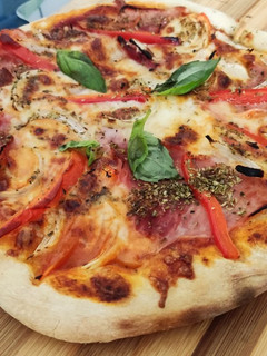 Una foto de Masa de pizza fácil con prefermento poolish
