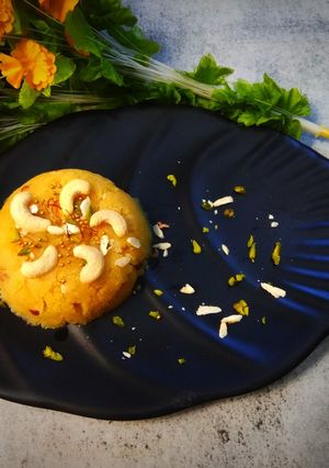 A picture of Rava Kesari.