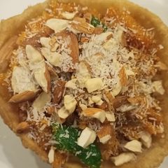 A picture of Sooji halwa.