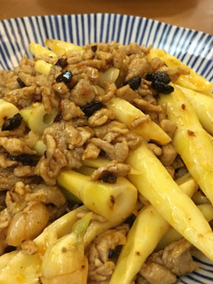劍筍炒肉絲 的食譜成品照片