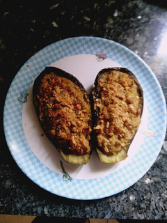 Una foto de Berenjenas rellenas de carne