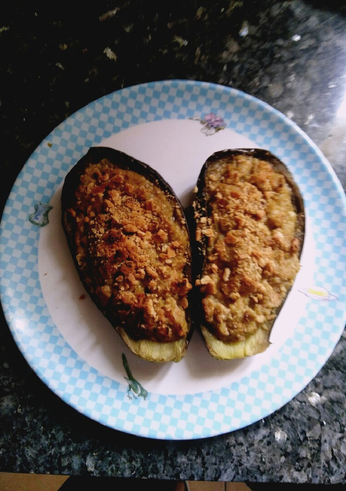 Una foto de Berenjenas rellenas de carne