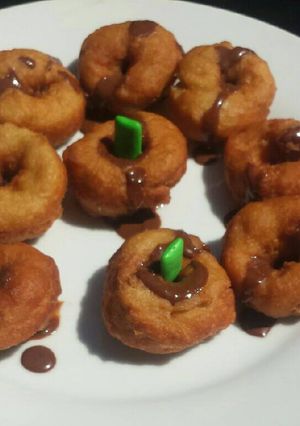 A picture of Chocolate doughnut.