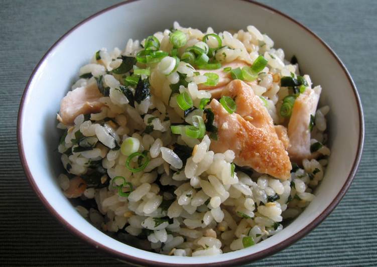 Simple Way to Prepare Award-winning Salmon &amp; Wakame Mazegohan