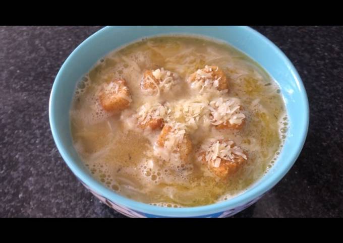 Sopa De Cebolla Receta De Jenifer Guadalupe Ruiz Martinez Cookpad