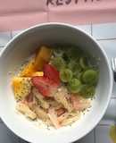 Eat clean: Yến mạch sữa chua hoa quả