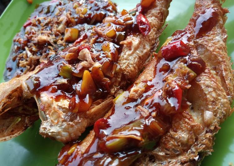 #18.Ikan Bogor Goreng Saus Pedas Asam Manis