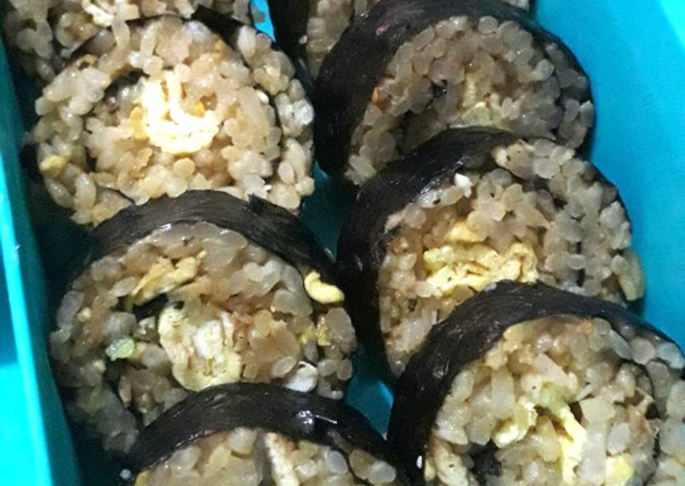 Nasi goreng sushi