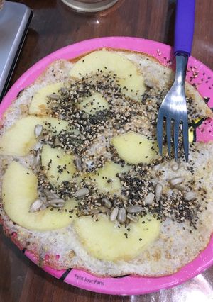 Una foto de Omelette de manzana y avena