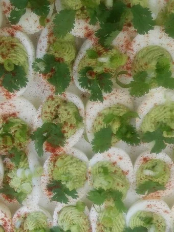 Easy Way Prepare Telur deviled alpukat which Delicious