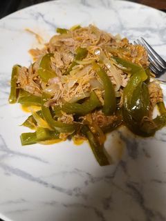 A picture of Cuban Ropa Vieja.