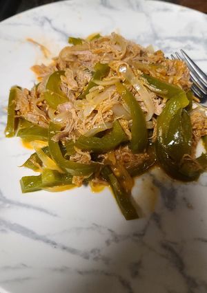 A picture of Cuban Ropa Vieja.