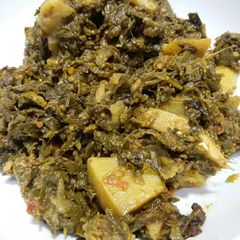 A picture of Aloo methi.