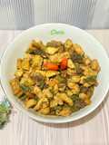 220. Tumis Ayam, Daging, Tahu, dan Sayuran