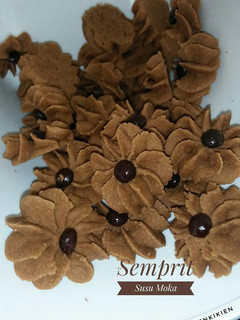 Foto resep Semprit Susu Moka