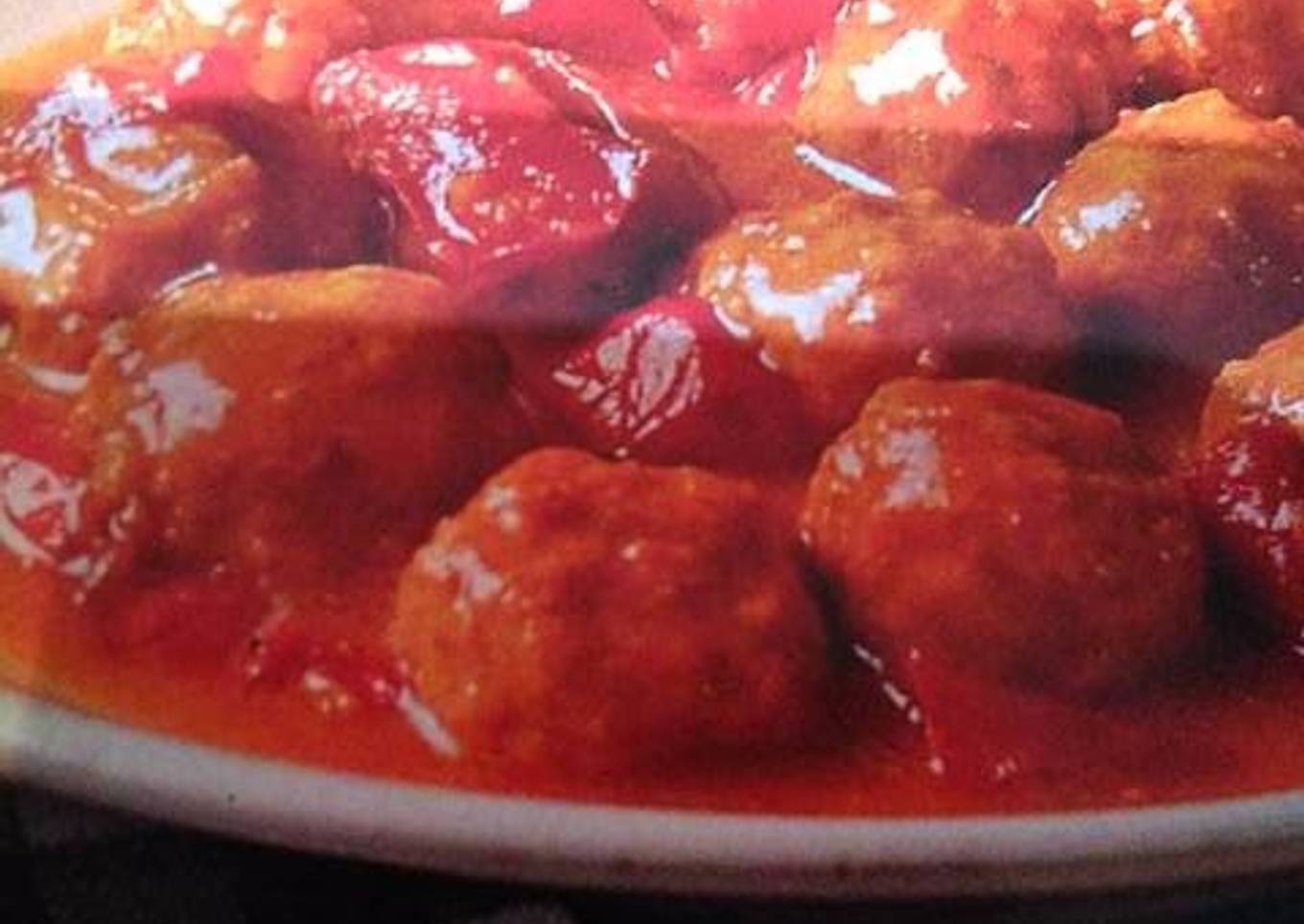 Albóndigas en salsa