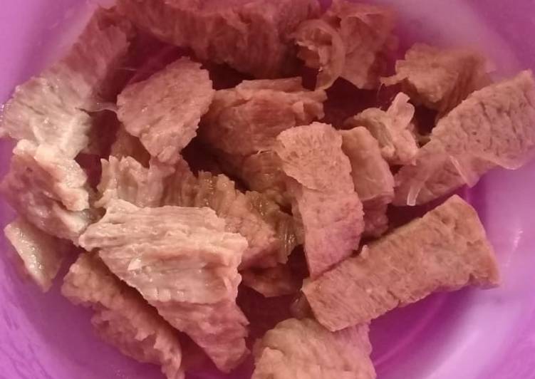 Tumis daging sederhana untuk Batita