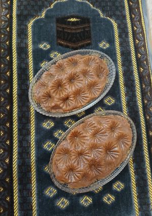 عکسی از دستور حلوای خرما