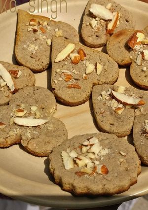 A picture of Kuttu(buckwheat),& Water chestnut flour biscuits for fast.