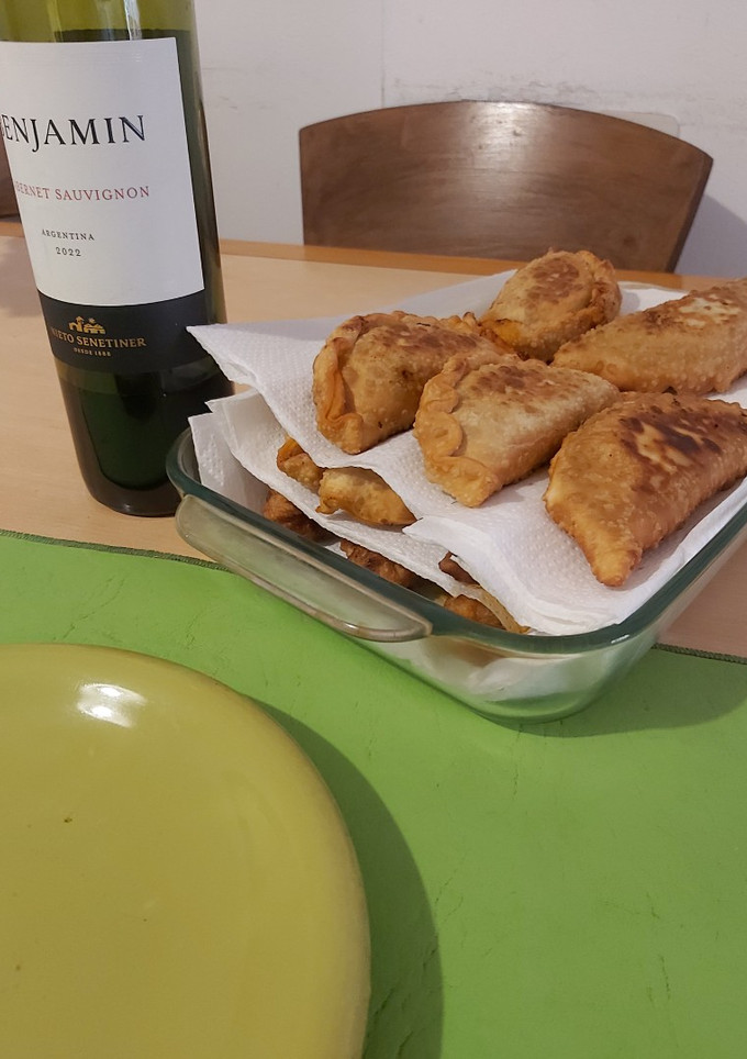 Una foto de Empanadas de carne fritas bien jugosas