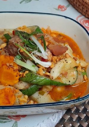 Hình của món Rau củ xào thịt ba rọi.