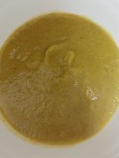 Una foto de Crema de brócoli con calabaza y quesito