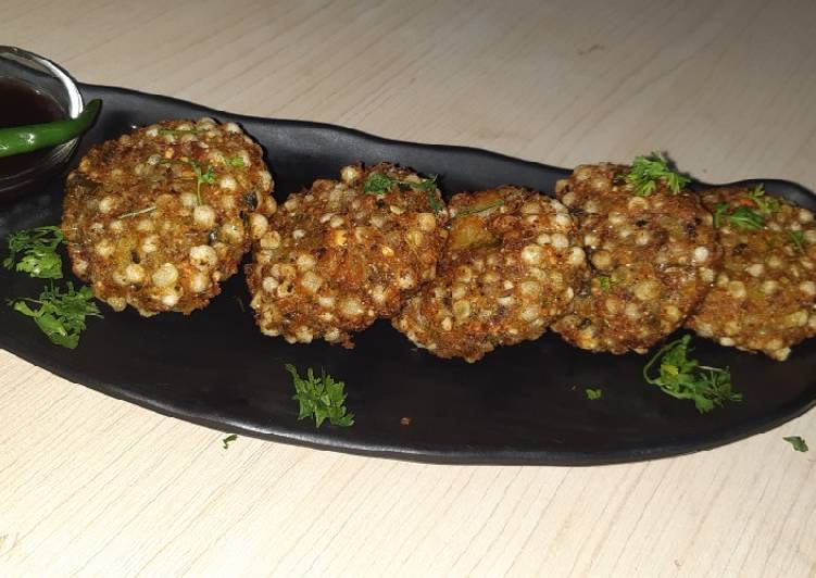 Simple Way to Make Sabudana Bombs