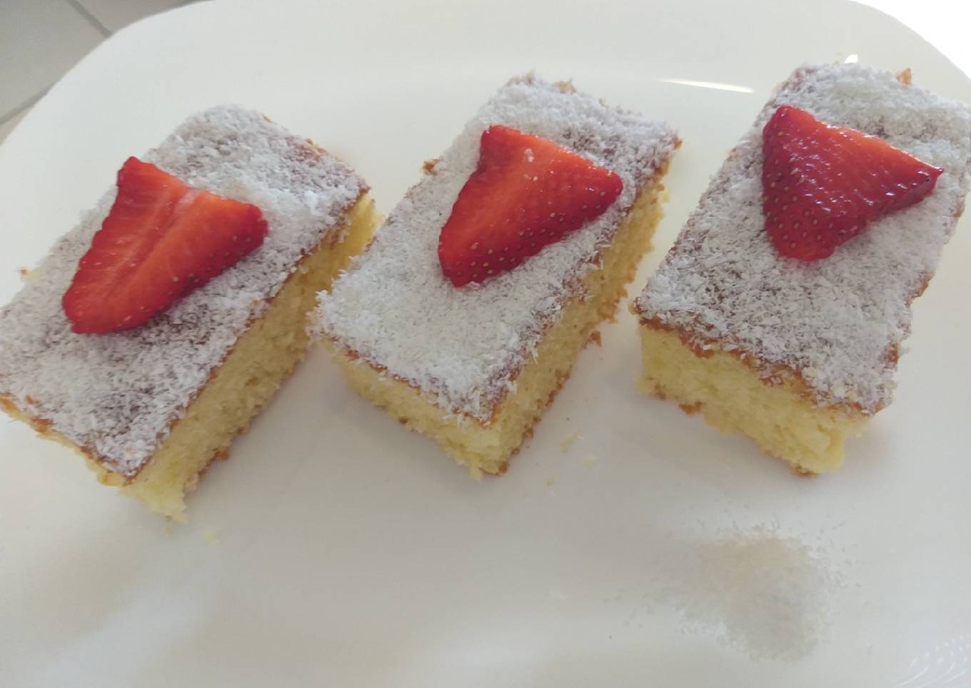 Gâteau yaourt et noix de coco