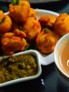 पनीर बटन (paneer battan recipe in Hindi) रेसिपी मुख्य फोटो