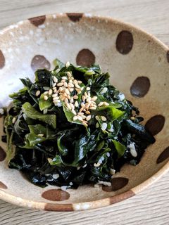 夏日涼拌菜 - 鹽麴海帶芽 的食譜成品照片
