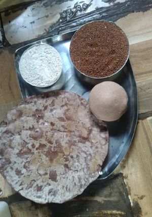 A picture of Healthy Nachni bhakri.