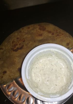 A picture of Aloo paratha.