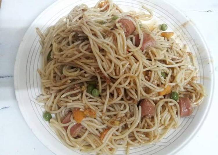 Easiest Way to Prepare Speedy Spaghetti skewered sausages