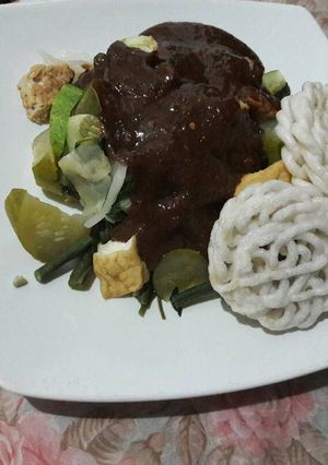 Foto resep Rujak cingur suroboyo