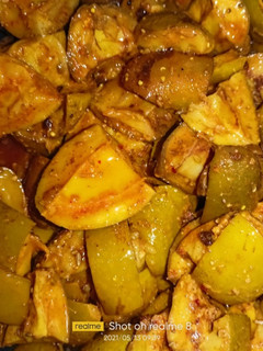 आम का अचार(aam ka achar recipe in hindi) रेसिपी मुख्य फोटो