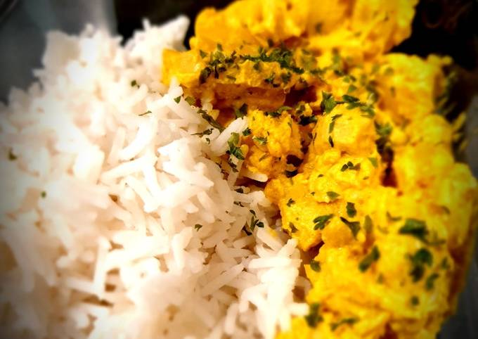 Poulet au curry et riz basmati