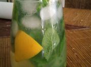 Una foto de limonada stevia
