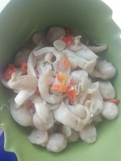 Foto resep Tumis jamur dan bakso ayam simpel