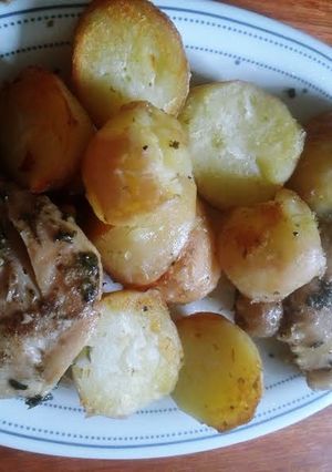 Una foto de Papas Doradas al Orégano