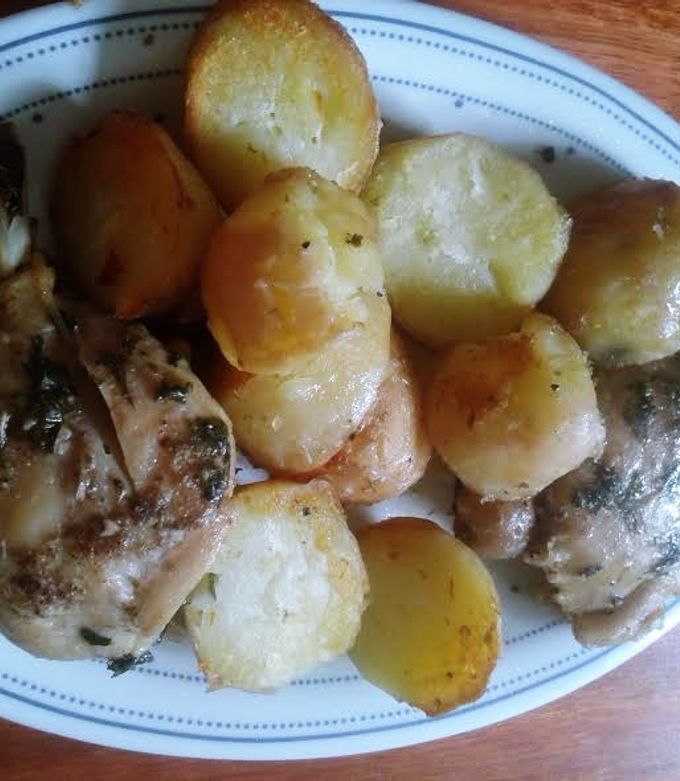 Una foto de Papas Doradas al Orégano