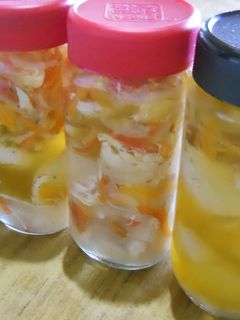 Una foto de Escabeche de pollo