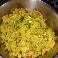 A picture of Aloo poha.