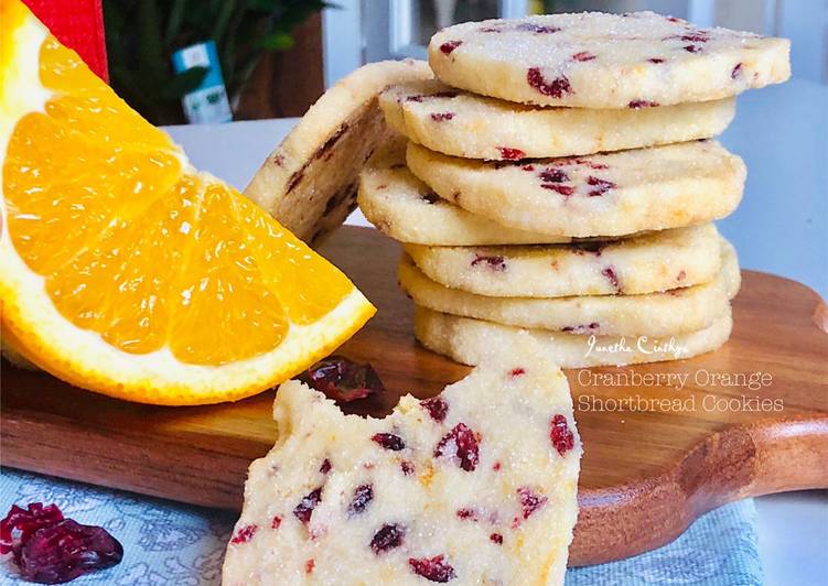 Cranberry Orange shortbread cookies