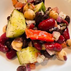 A picture of 3 Bean Salad for a Crowd.