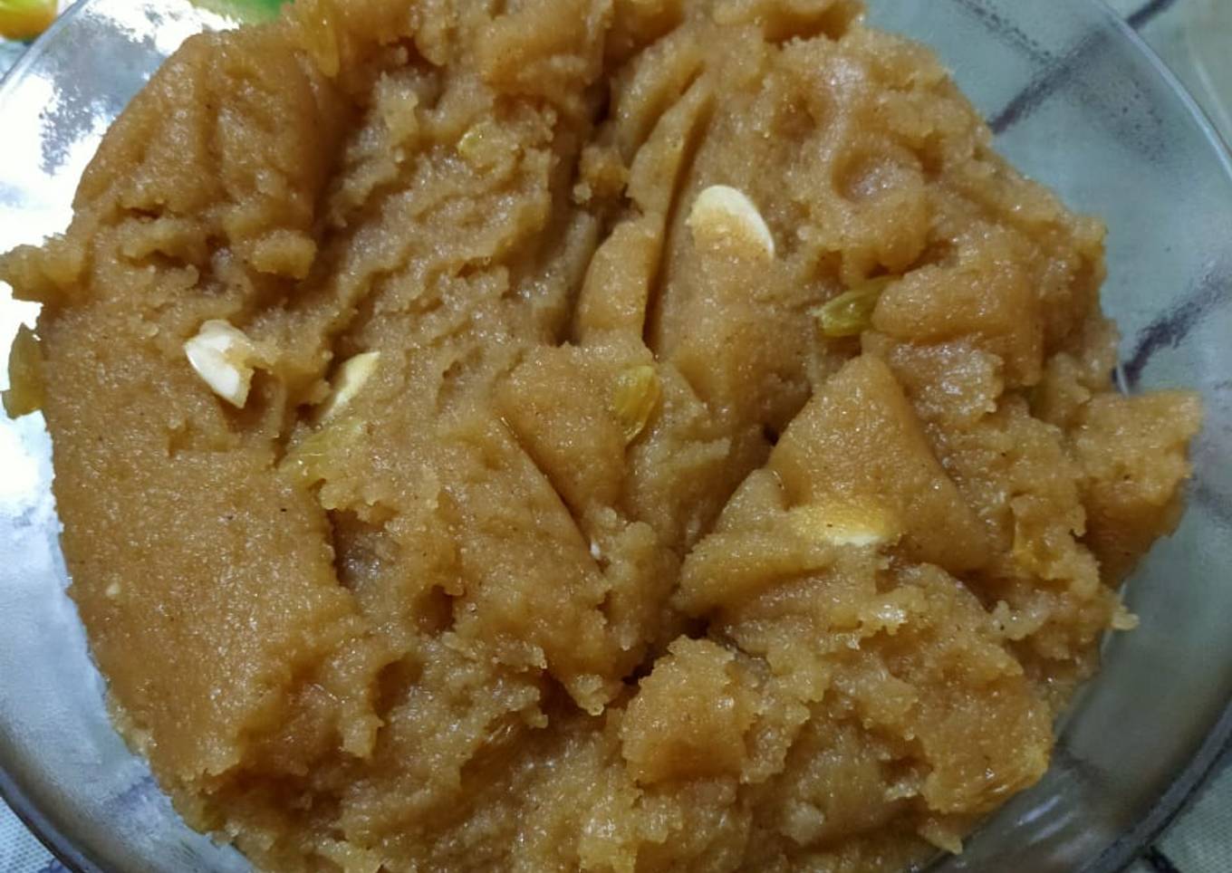 Halwa sooji badam