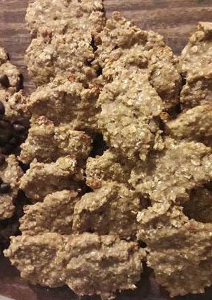Una foto de Galletitas con avena, frutas y Canela.. ideal diabéticos!!