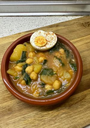 A picture of Chickpea, Spinach, and Egg Stew.