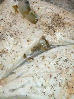 Una foto de Lomos de dorada al limón
